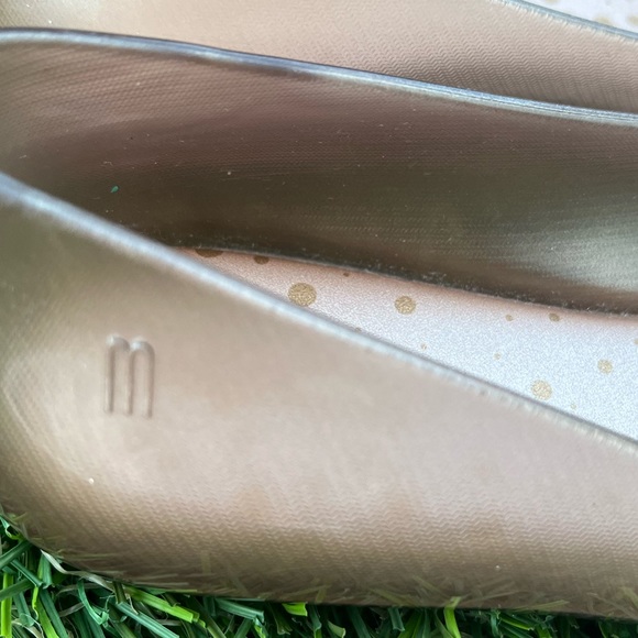 Mini Melissa Two Tone Flat Shoes - Picture 3 of 5